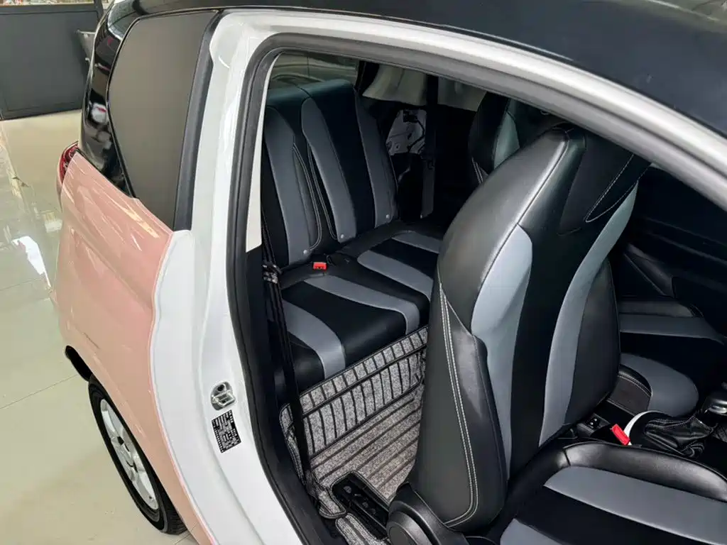 Roewe Clever — миниатюра 4