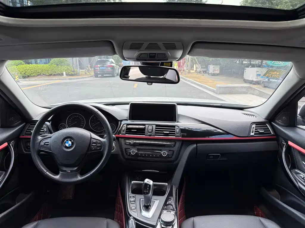 BMW 3 Series — миниатюра 11