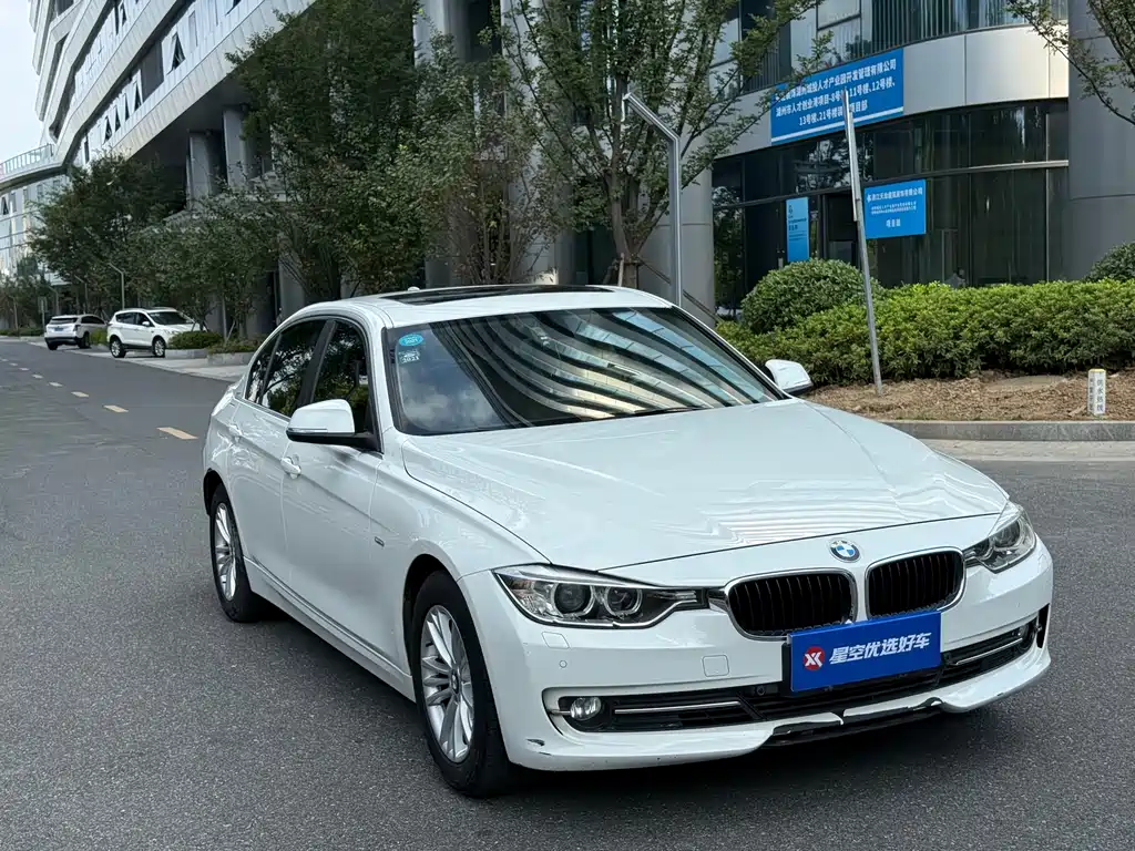 BMW 3 Series — миниатюра 3