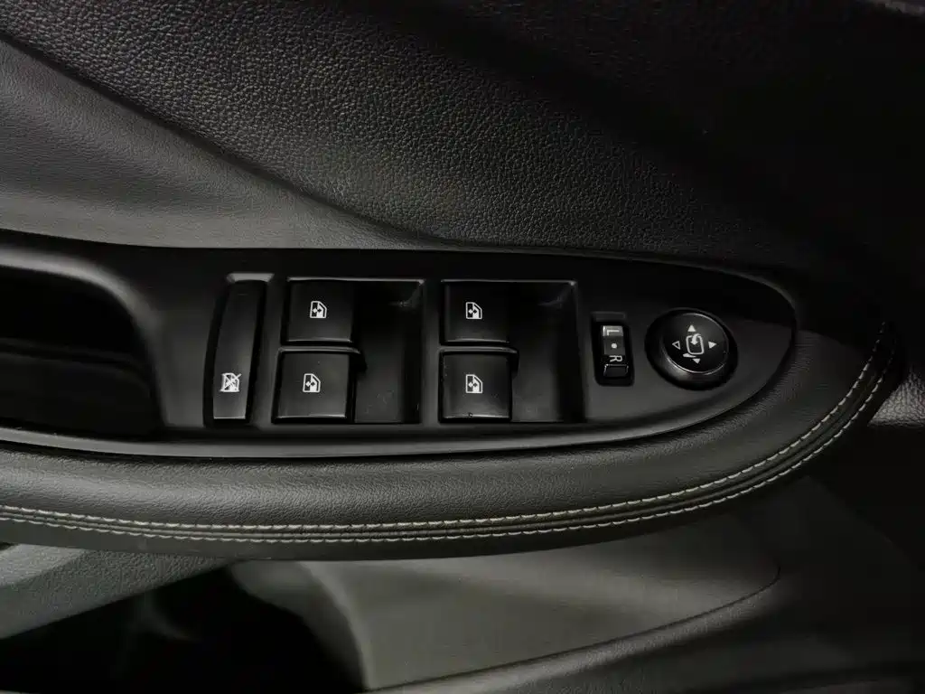 Buick Envision Plus — миниатюра 9