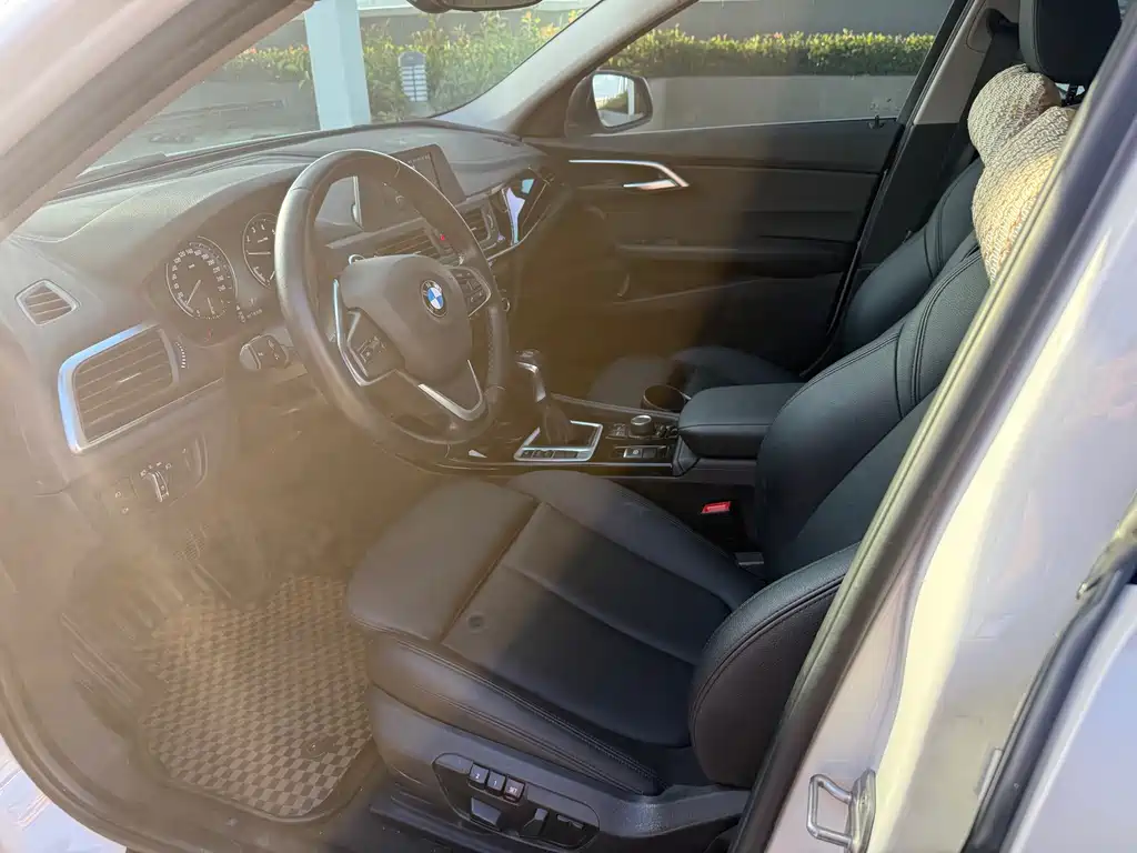 BMW 1 Series — миниатюра 8
