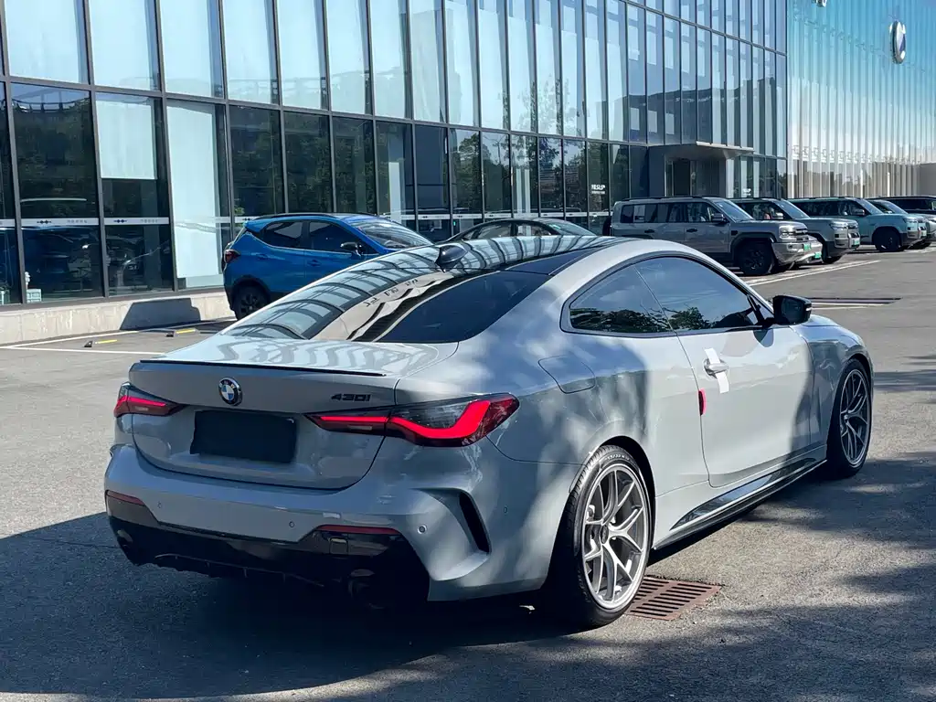 BMW 4 Series — миниатюра 19