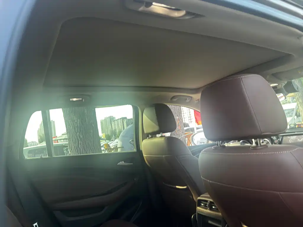 Buick Envision Plus — миниатюра 9