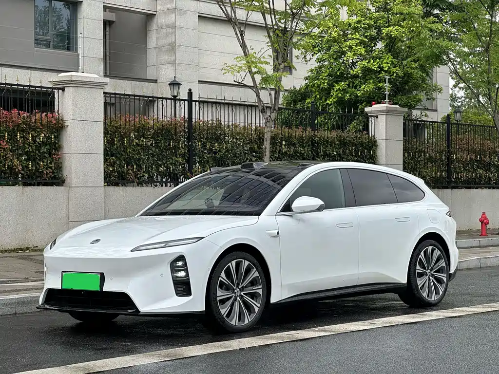 Nio ET5T 2025