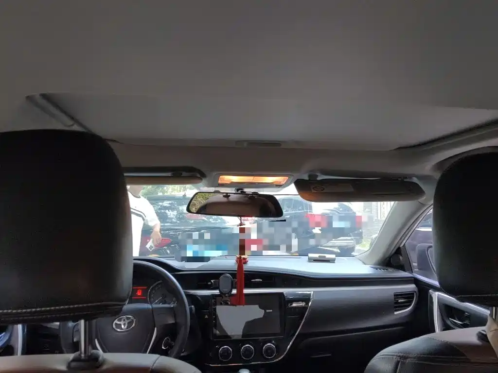 Toyota Corolla — миниатюра 9