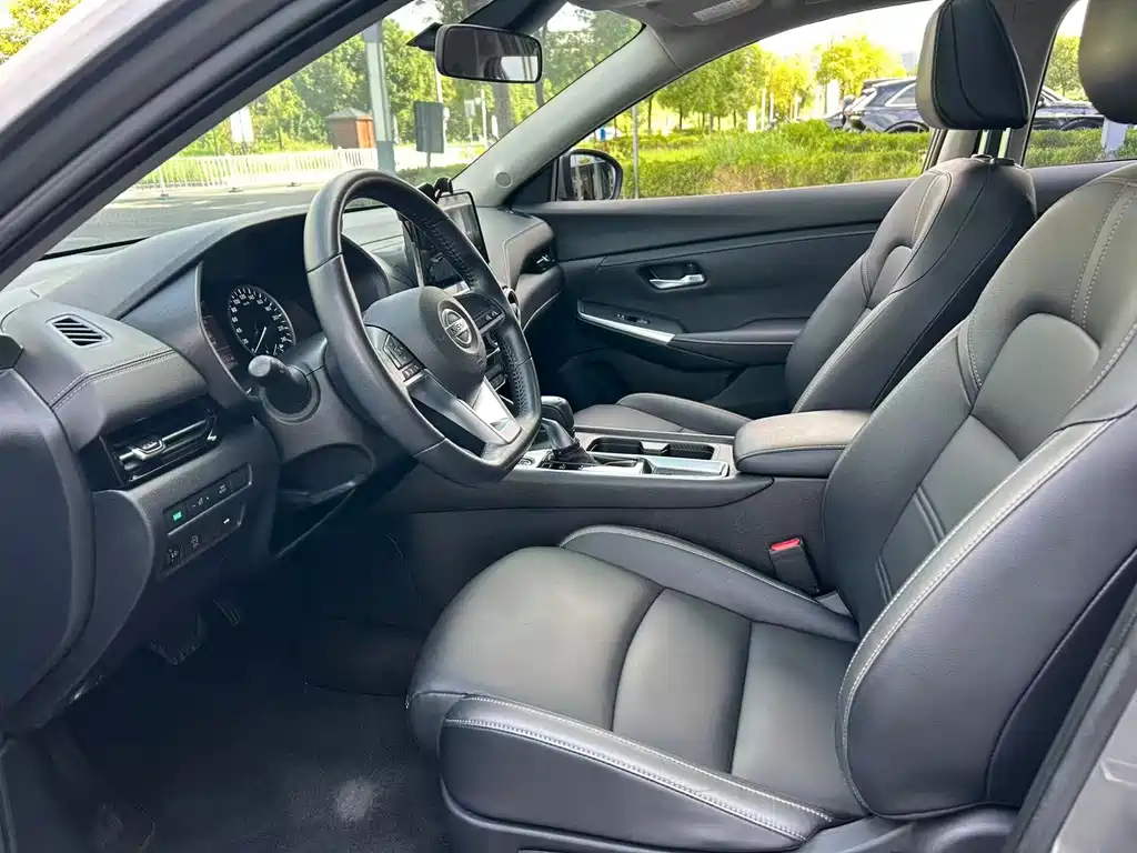 Nissan Sylphy — миниатюра 8