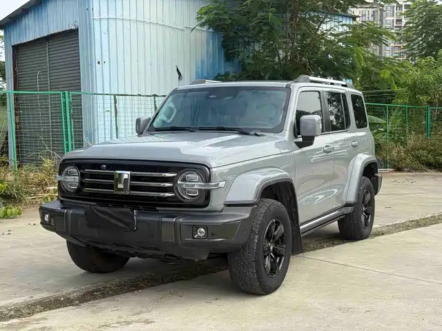 Tank 300