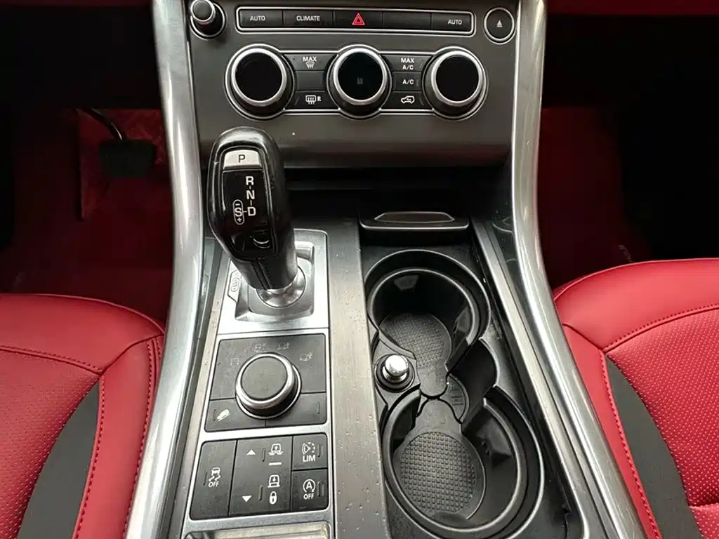 Land Rover Sport — миниатюра 7