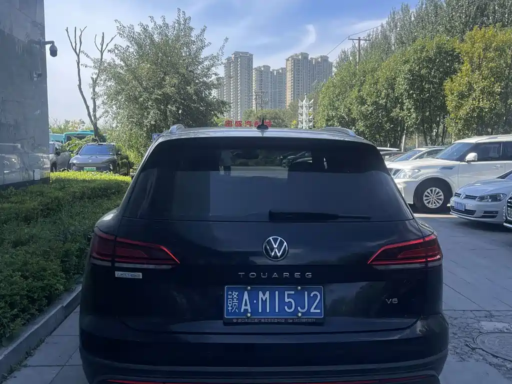 Volkswagen Touareg — миниатюра 7