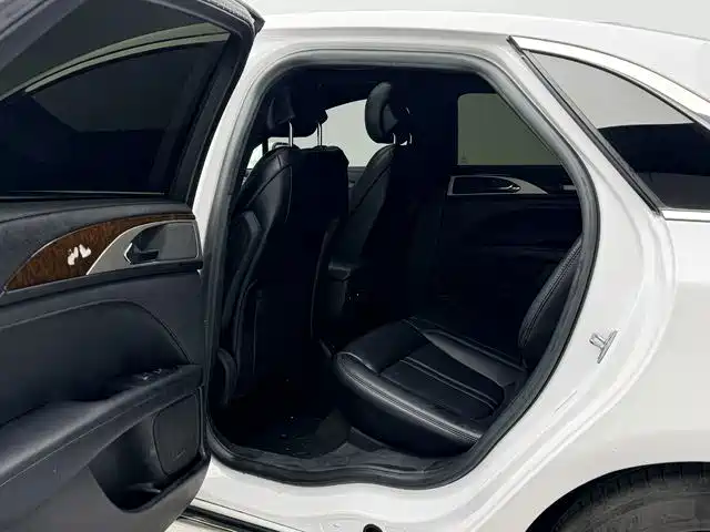 Lincoln MKZ — миниатюра 14