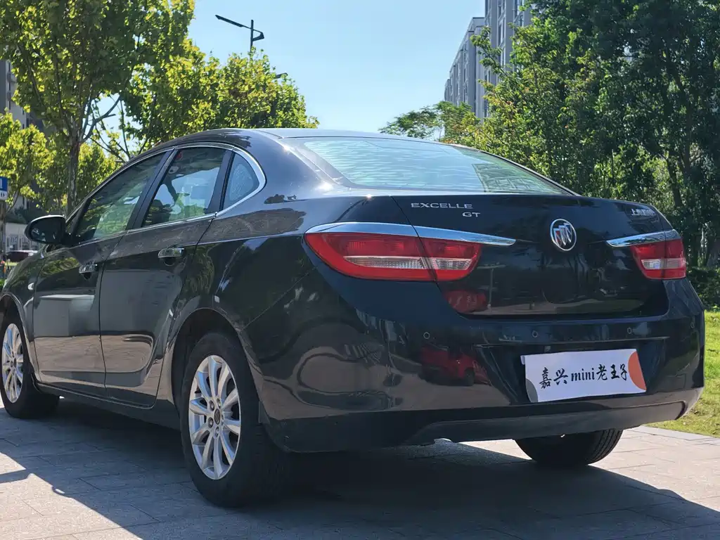 Buick Excelle — миниатюра 4