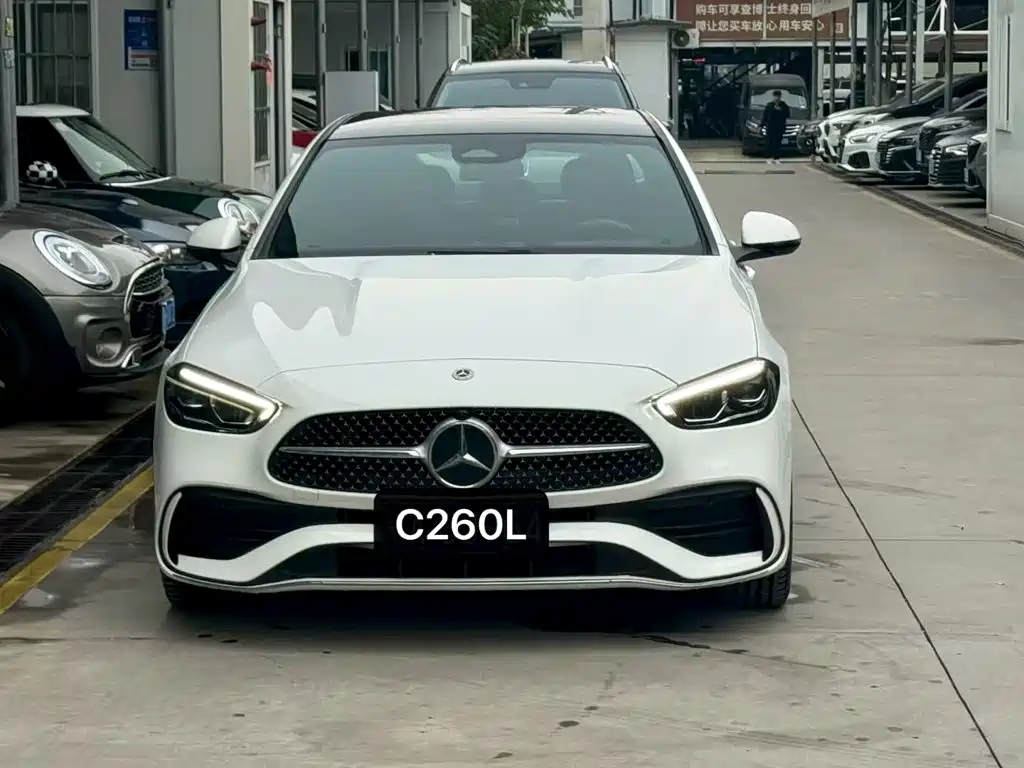 Mercedes-Benz C-Class — миниатюра 2
