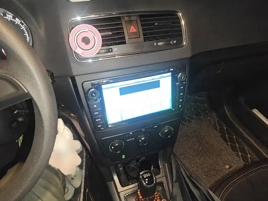 Skoda Yeti — миниатюра 6