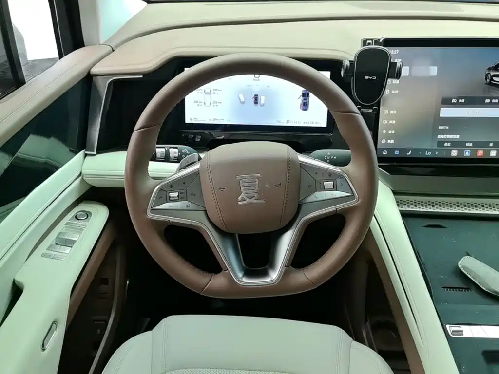 BYD Xia — миниатюра 11
