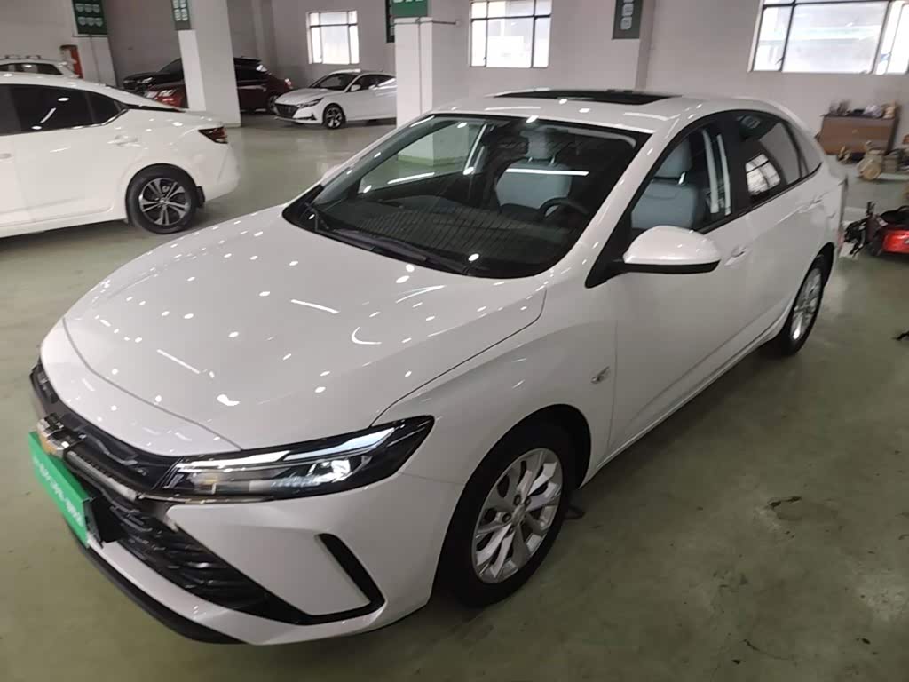 Chevrolet Monza 1.5 л 2024 г. Белый, пробег 7300 км