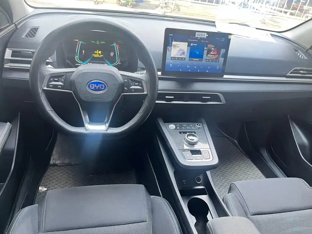 BYD e2 — миниатюра 5