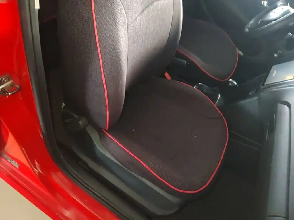 Volkswagen Polo — миниатюра 25