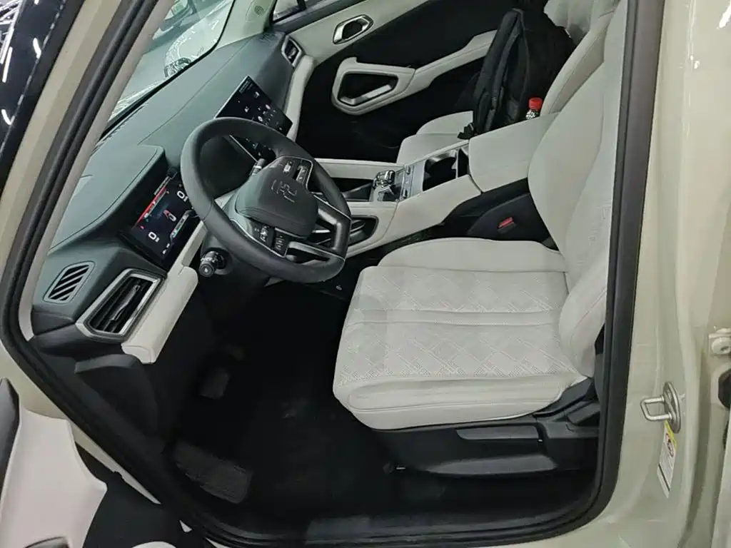 BYD Yuan UP — миниатюра 15