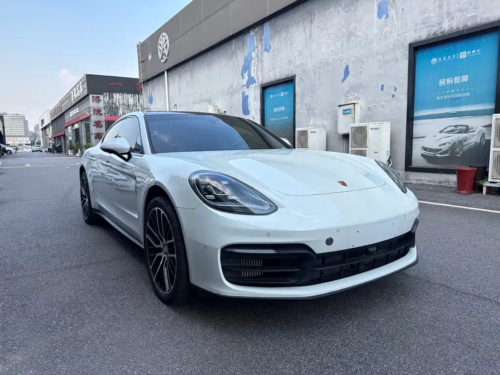 Porsche Panamera — миниатюра 3