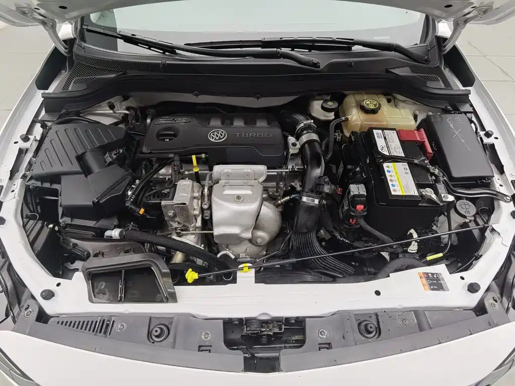 Buick Excelle — миниатюра 6
