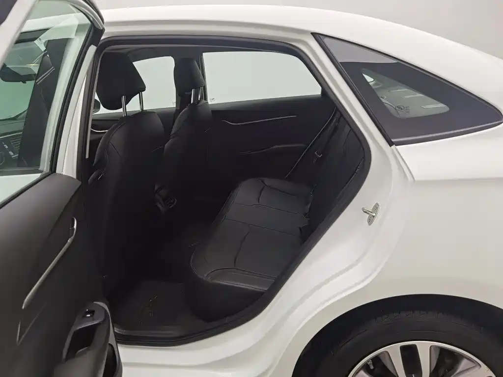 Buick Excelle — миниатюра 15