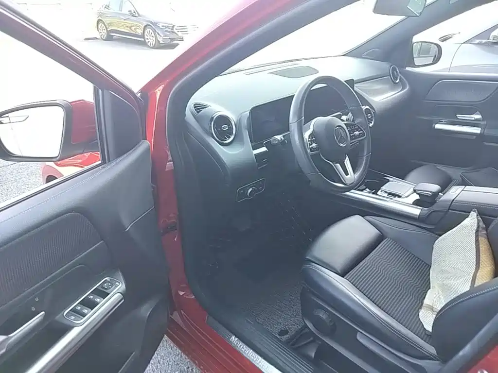 Mercedes-Benz B-Class — миниатюра 21