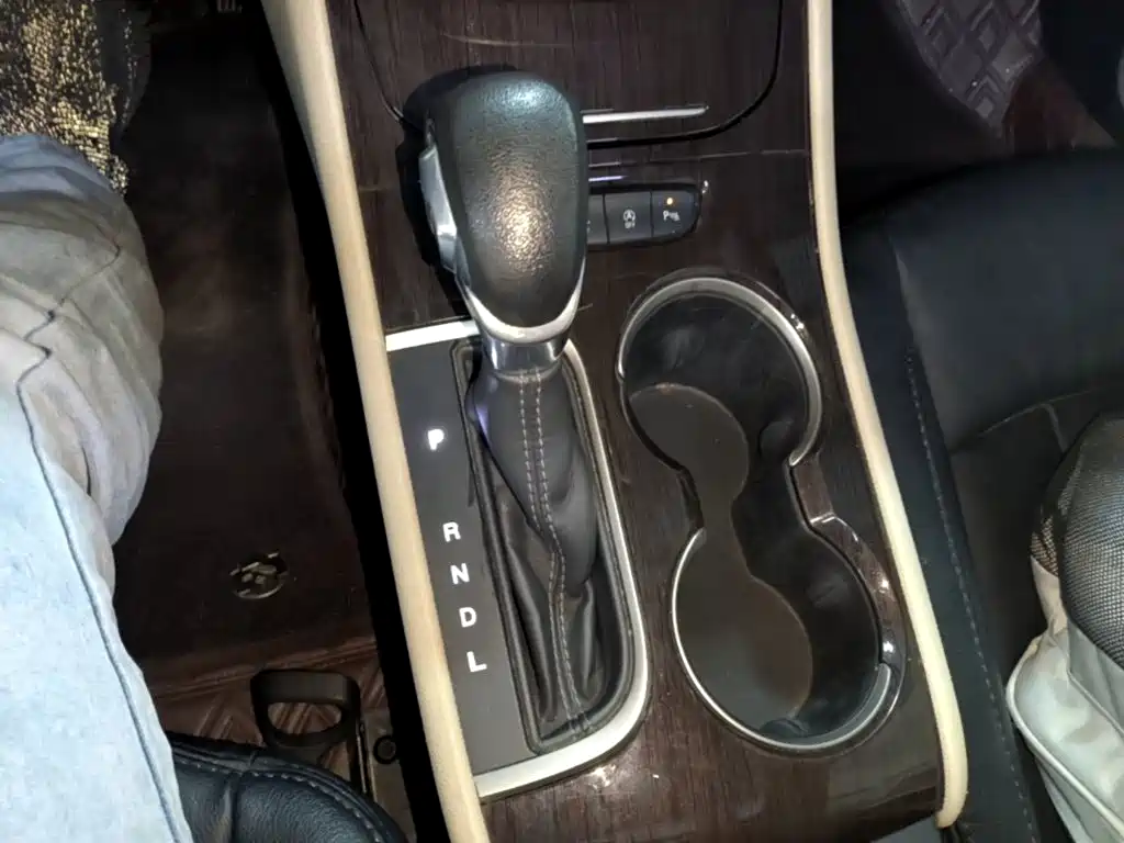 Buick Verano — миниатюра 14