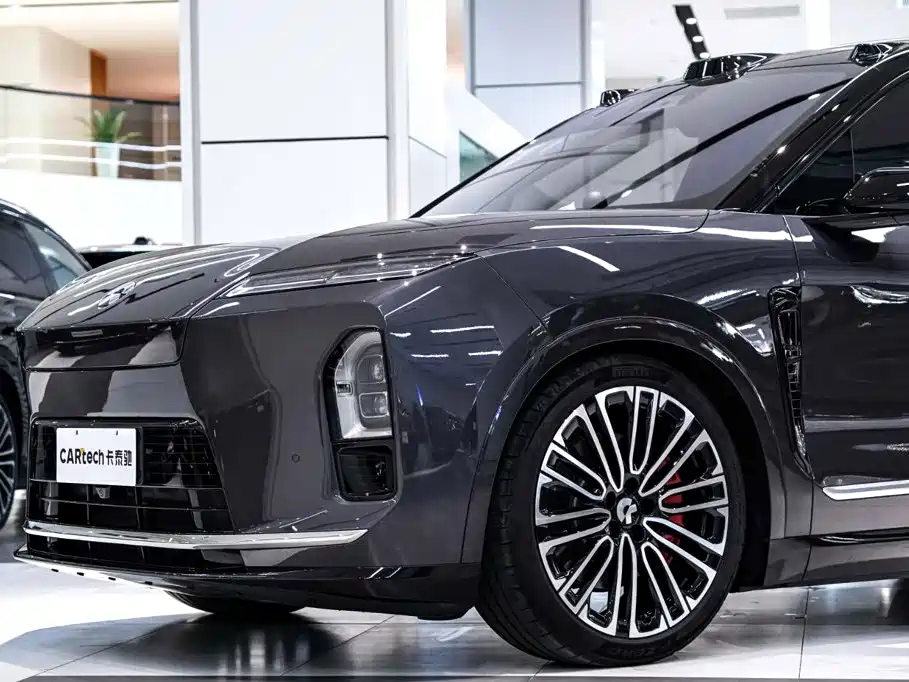 NIO ES8 — миниатюра 5