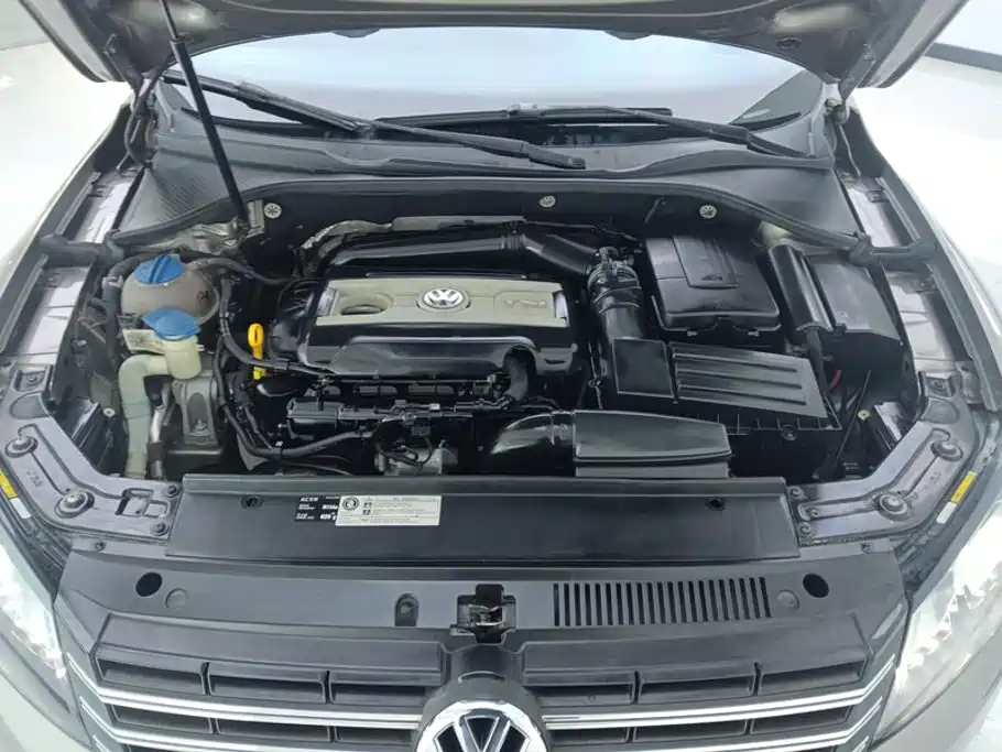 Volkswagen Passat — миниатюра 10