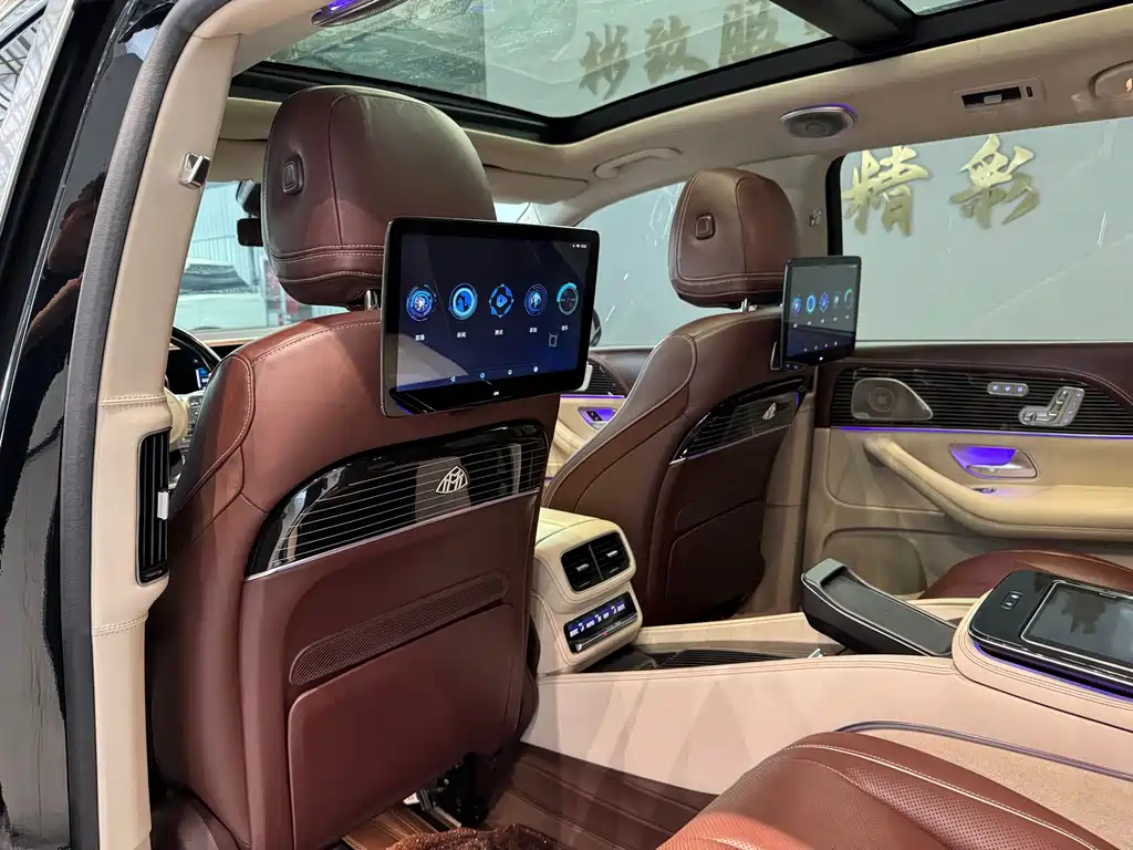 Mercedes-Benz GLS — миниатюра 24