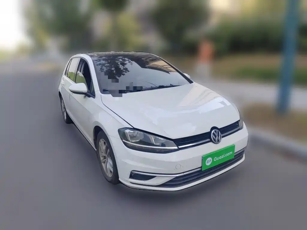 Volkswagen Golf — миниатюра 24