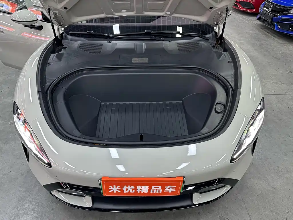 XIAOMI CAR XIAOMI SU7