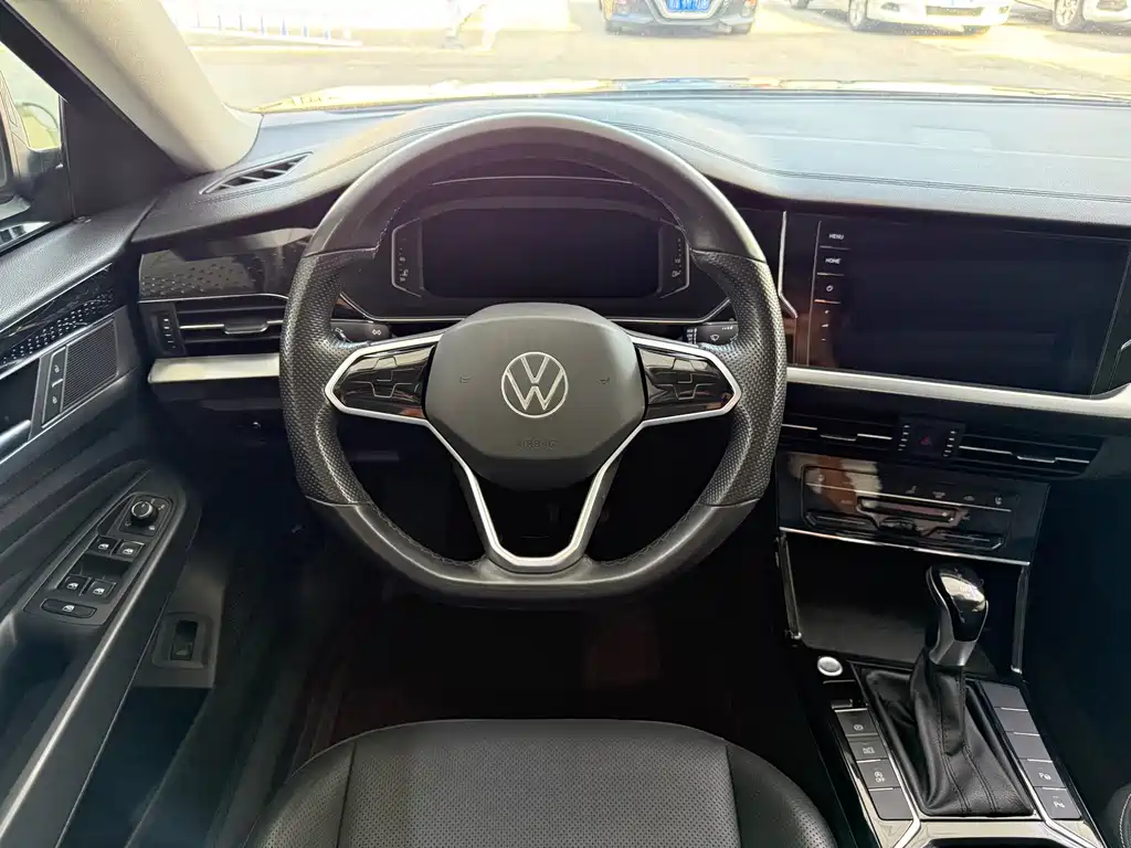 Volkswagen Passat — миниатюра 8