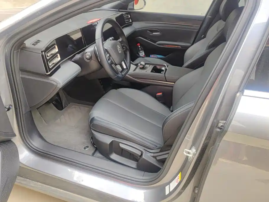 BYD Qin L — миниатюра 9