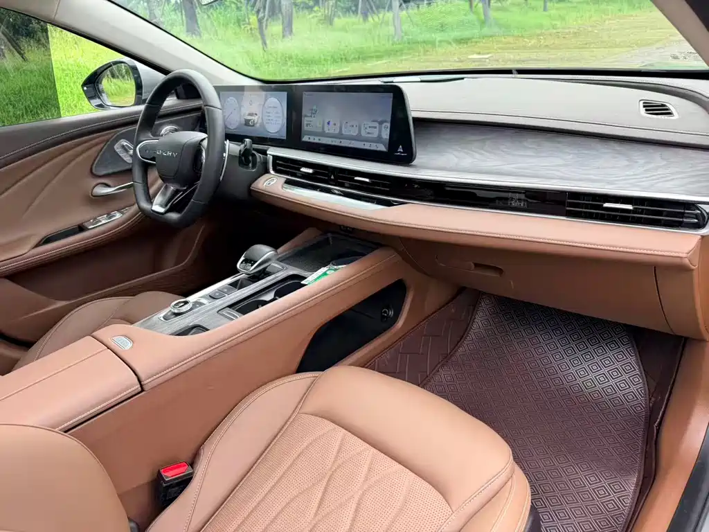 Chery Arrizo 8 — миниатюра 11