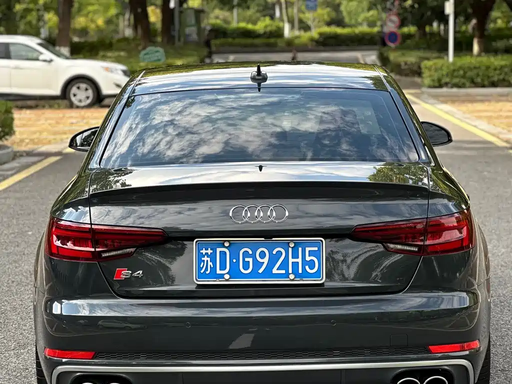 Audi S4 — миниатюра 6