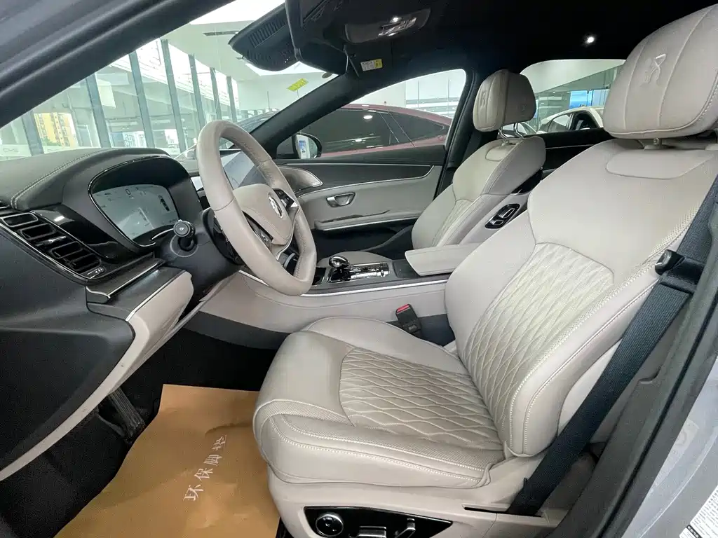 BYD Han — миниатюра 6