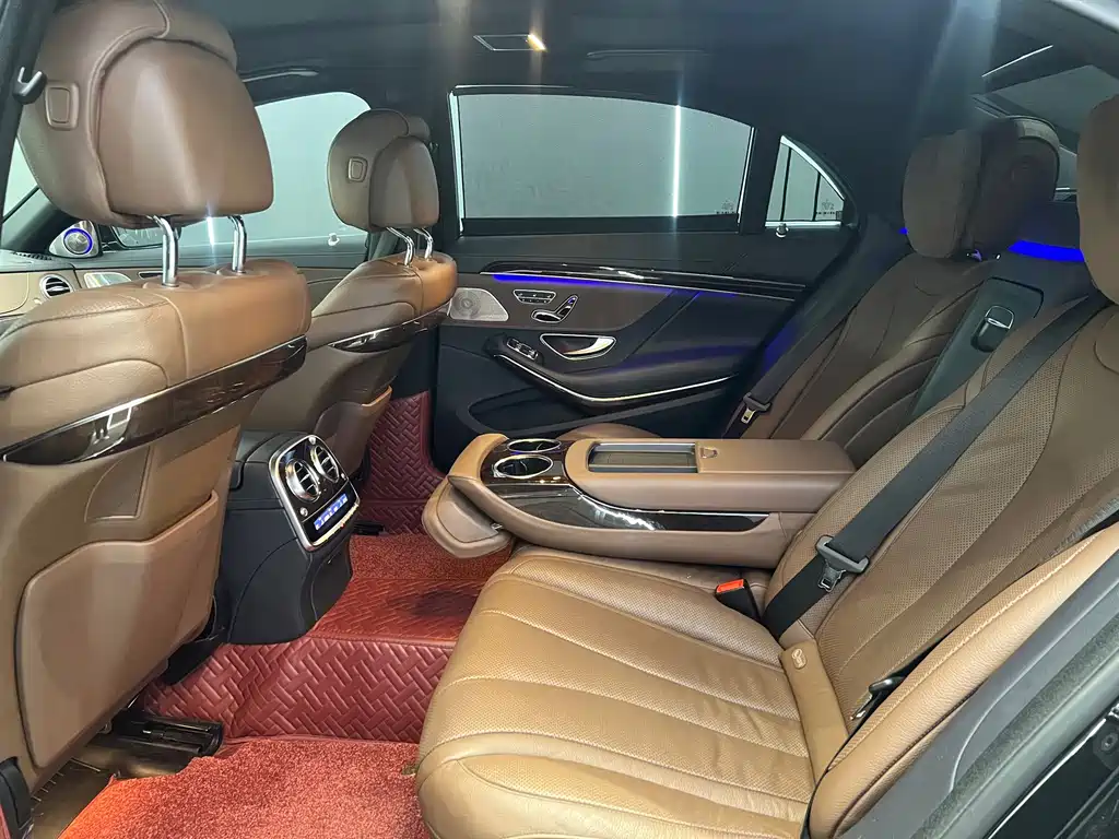 Mercedes-Benz S-Class — миниатюра 6