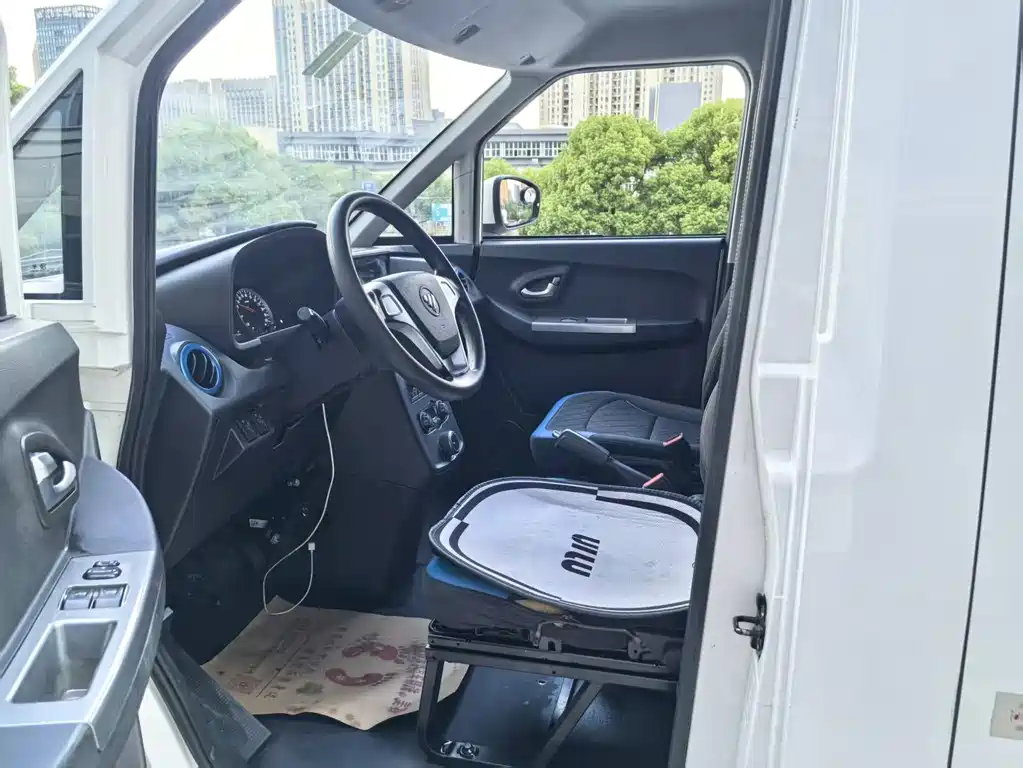 Foton Zhilan Genie E7 — миниатюра 4