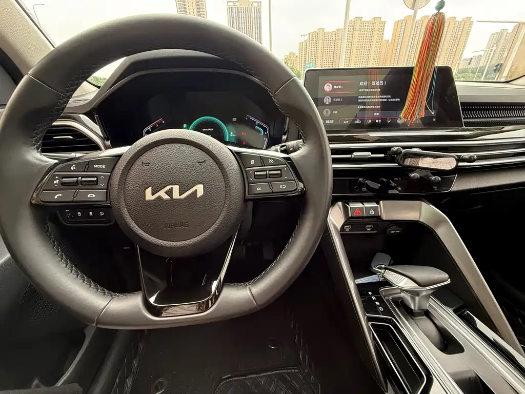 Kia Sportage — миниатюра 15