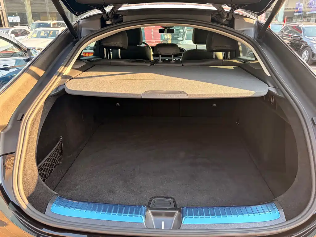 Mercedes-Benz GLE Coupe — миниатюра 19