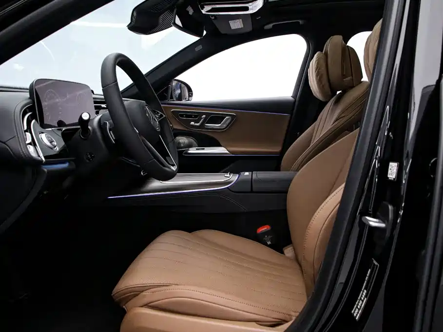 Mercedes-Benz E-Class — миниатюра 15