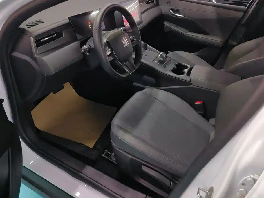 BYD Qin PLUS — миниатюра 9