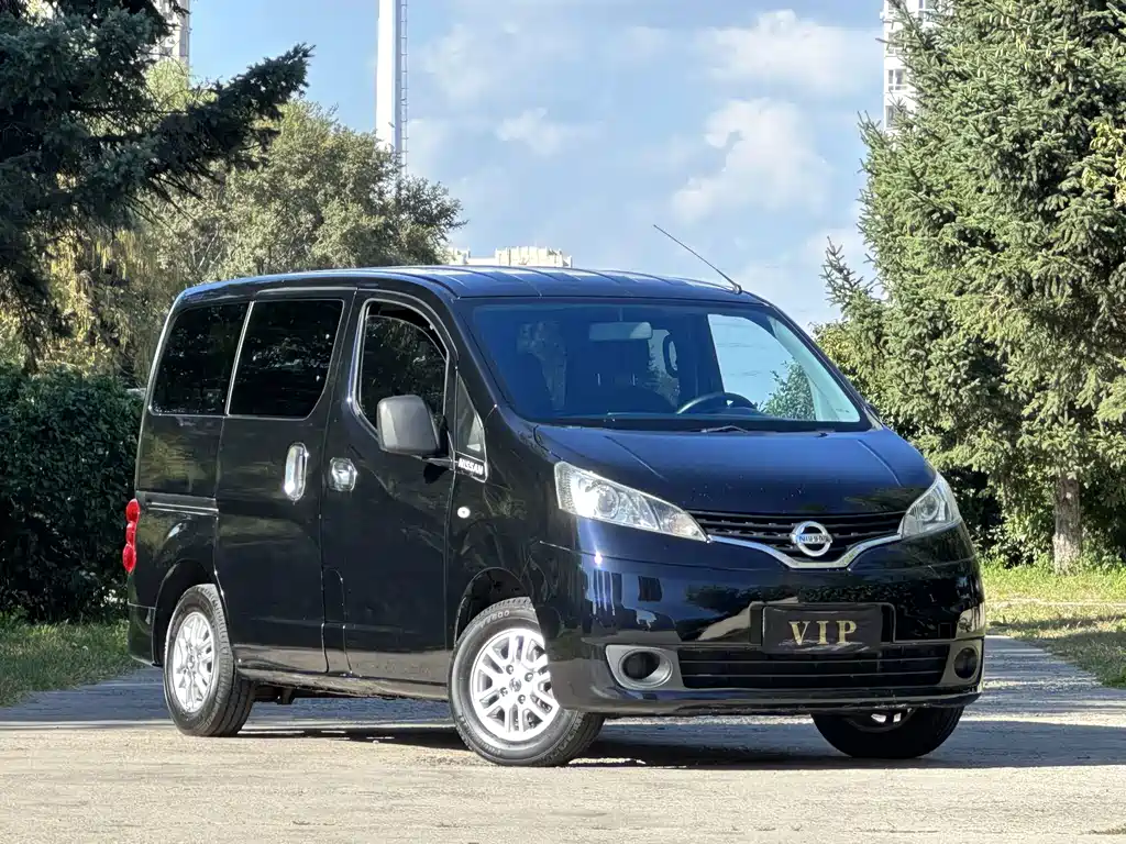 Nissan NV200 — миниатюра 3