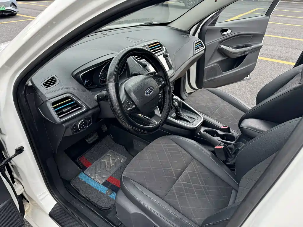 Ford Escort — миниатюра 9