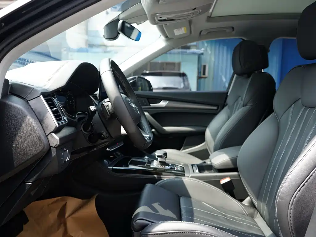 Audi Q5L — миниатюра 7