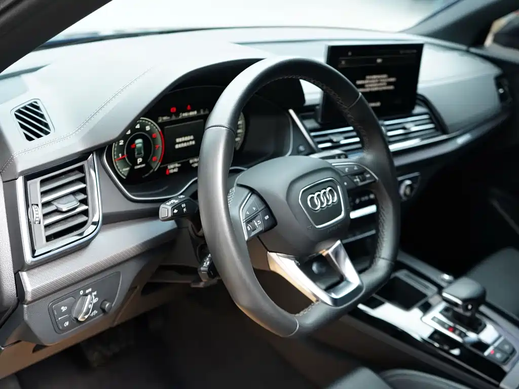 Audi Q5L — миниатюра 12