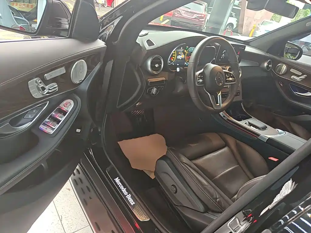 Mercedes-Benz GLC — миниатюра 16