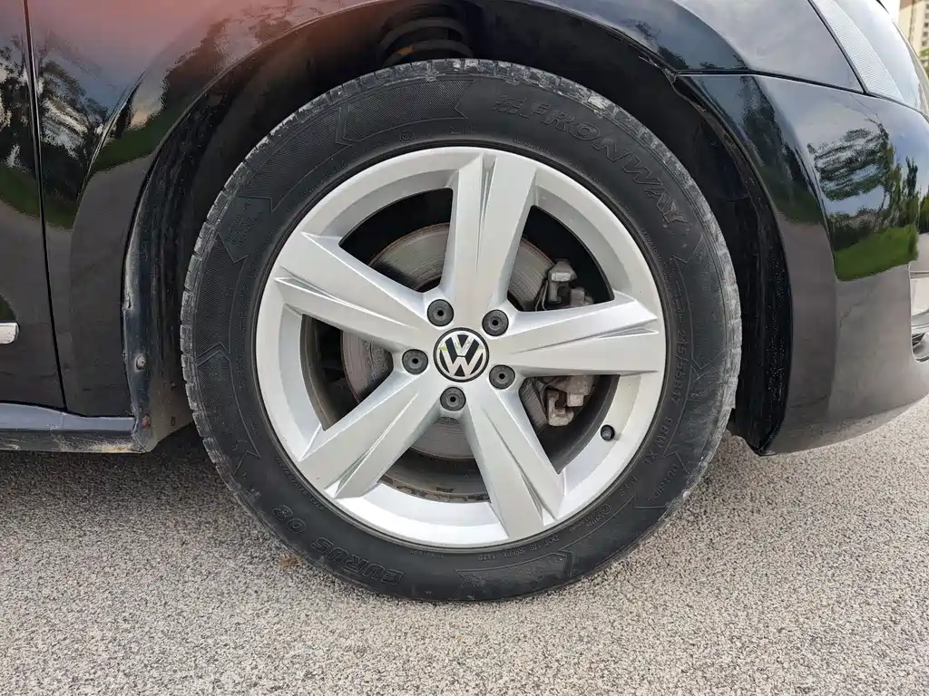 Volkswagen Passat — миниатюра 9