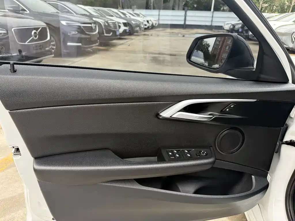 BMW 1 Series — миниатюра 4